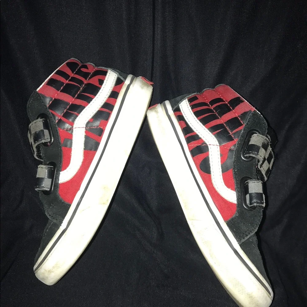 Kids Vans - Picture 3 of 11
